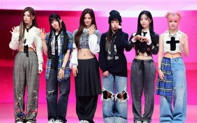 [종합] '6인조 첫 컴백' 엔믹스 "'올라운더' 수식어에 걸맞는 '러브 미 라이크 디스'"[TEN현장]