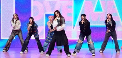 [TEN 포토] 엔믹스 '매력이 넘치는 무대'