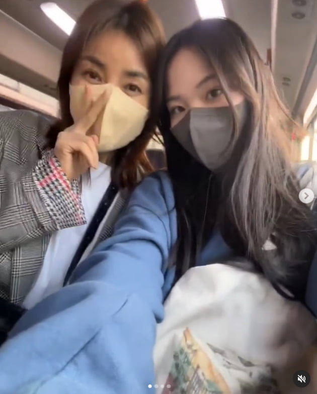 /사진 = 신애라