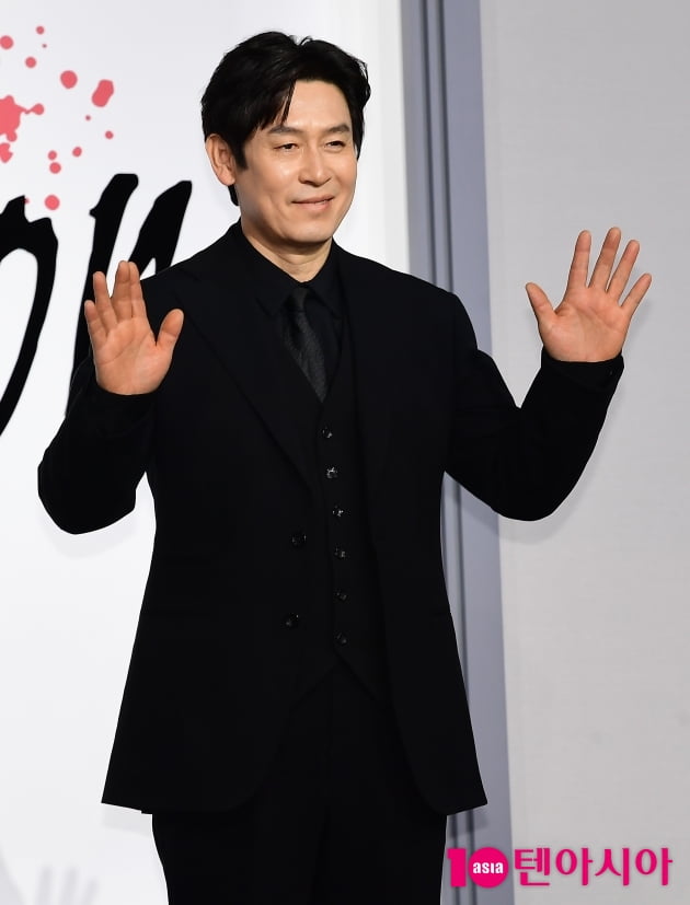[TEN 포토] 설경구 '중년의 꽃미소'