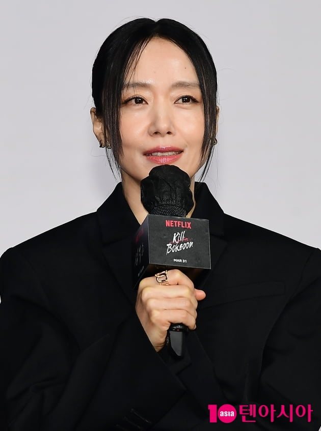 '길복순' 전도연 "대본 안 보고 작품 결정해 반신반의, 액션 많아 무서웠다"