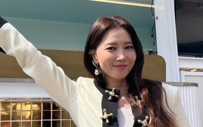 오윤아, 장근석이 보낸 커피차 인증 "나 완전 성덕, 내 마음속 찐팬"