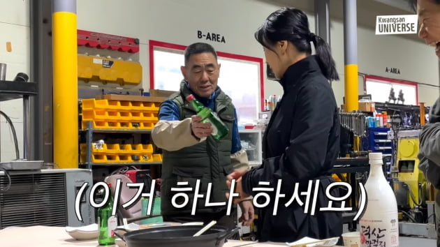 '김승현母' 백옥자, ♥남편 옆에 두고 동네 사장님에 "나와 잘 맞아, 멋있어"('김승현가족')