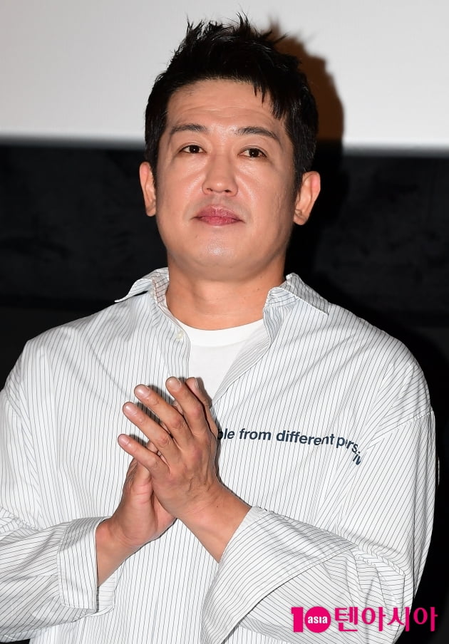 [TEN 포토] 허성태 '카지노 서태석 반가워요'