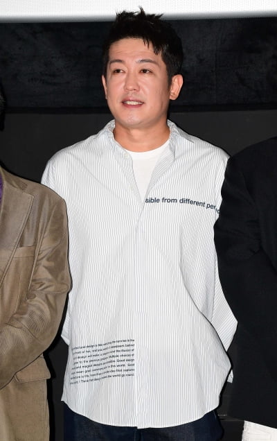 [TEN 포토] 허성태 '관객과의 만남은 즐거워'