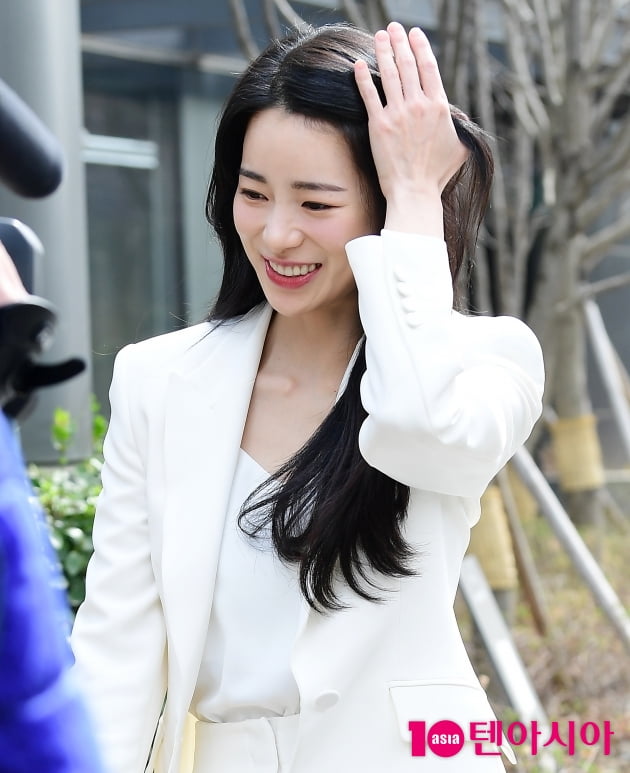 [TEN 포토+] 임지연 '브라보 박연진 화려한 외출'(화보)