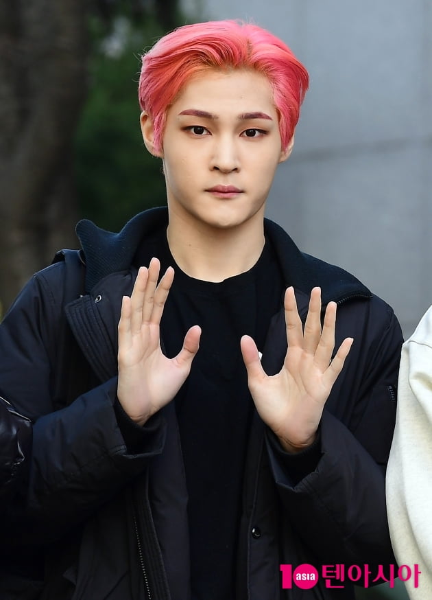 [TEN 포토] TAN 태훈 '훈훈함 폭발'