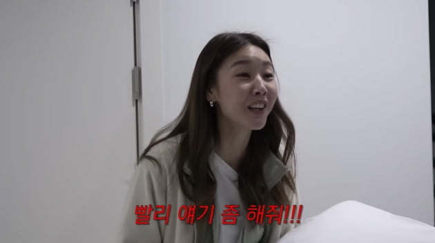 '40세' 한혜진 "무릎 때문에 바닥에 잘 못 앉아"…거위 털 베개 챙긴 초보 캠퍼