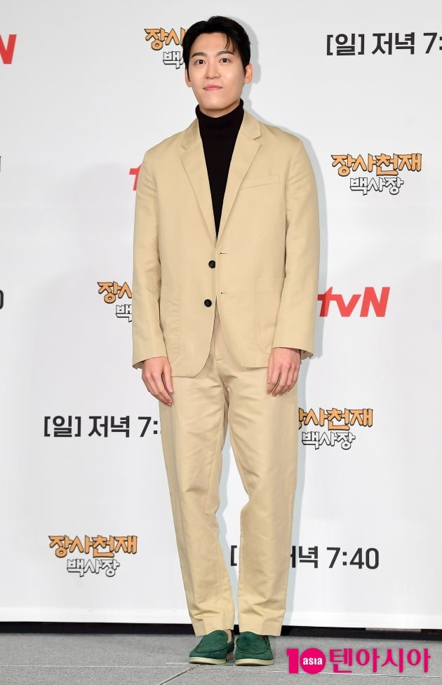 [TEN 포토] 존박 '훈훈한 미소'