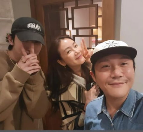 조세호, 최지우x이수혁 시고르 경양식 정모?...찐 쓰리 샷