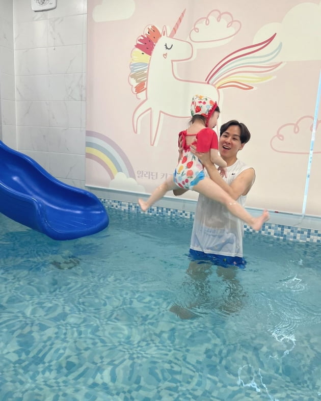 이다은♥윤남기, 1박에 최대 104만원 고급 풀빌라로 "주말여행, 천국 그 잡채"