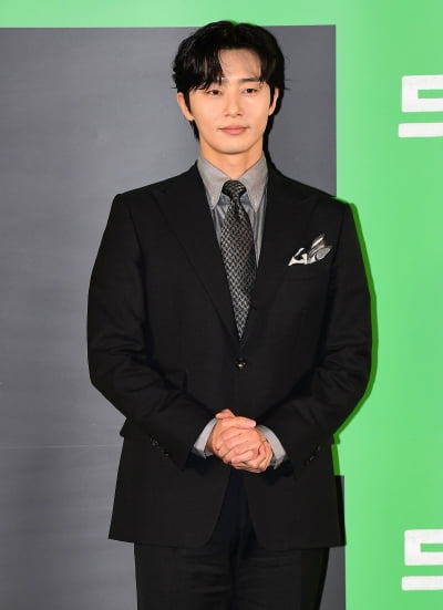 [TEN 포토] 박서준 '출구없는 무한매력'