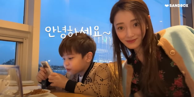 '임창정♥' 서하얀, 넷째子 7세 준재가 직접 준비한 생일선물에 감동