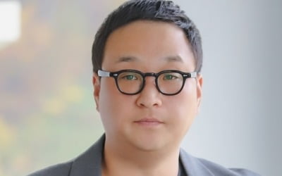 [공식] 구성환, 행동대장…송강호 첫 드라마 '삼식이 삼촌' 출연 확정