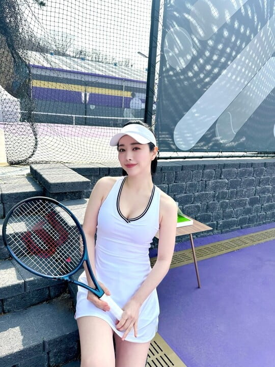 (사진=홍수아 SNS 제공)