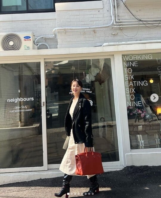 아유미, ♥권기범과 커플 1주년 데이트…기념일에도 머릿속엔 축구 생각