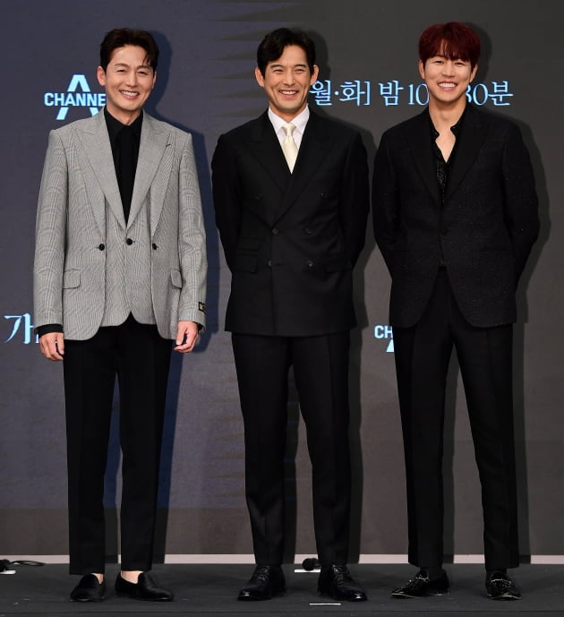[종합] “10년 전 네 거짓말 때문에…” 성공한 세 여자 앞에 과거 절친이 나타났다