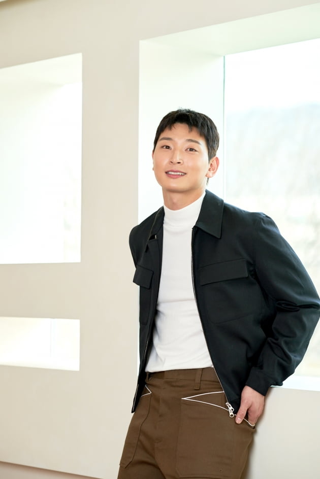 정진운 /사진제공=(주)바른손이앤에이