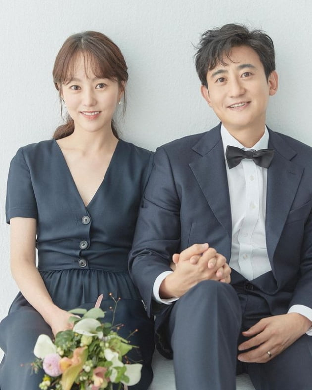 [공식] 유다인♥민용근, 부모 됐다…오늘(3일) 득녀