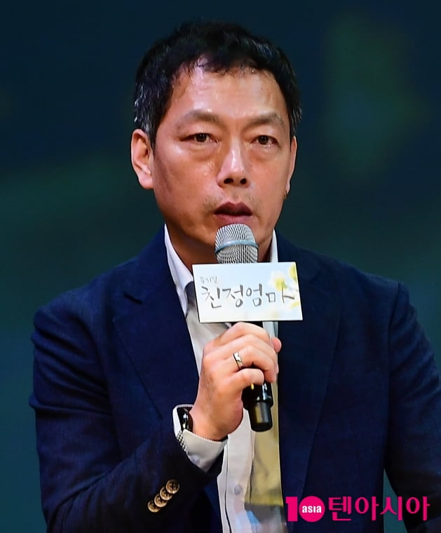 [TEN 포토] 김재성 연출 "배우들에게 감사한다"