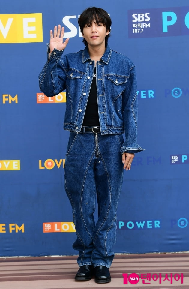[TEN 포토] 장근석 '오랜만에 인사드려요'