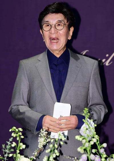 [TEN 포토] 이정섭 '승기야 잘살어'