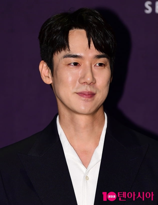 [TEN 포토] 유연석 '이승기 행복하게 살았으면...'