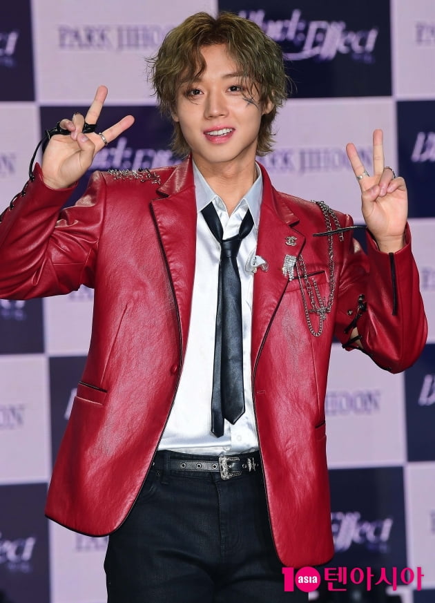[종합] "원동력은 팬"…가수로 컴백한 박지훈, 더 성장한 '윙깅'[TEN현장]