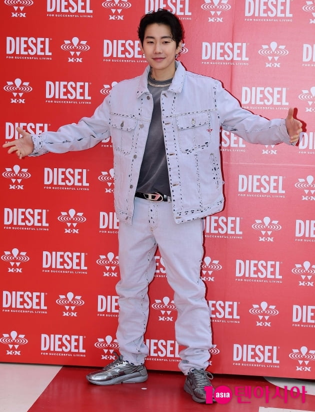 [TEN 포토] 박재범 '힙한 느낌으로'