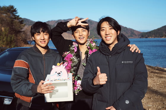 송중기, '화란'으로 첫 칸 진출…'임신' ♥케이티와 레드카펫 밟을까[TEN이슈]