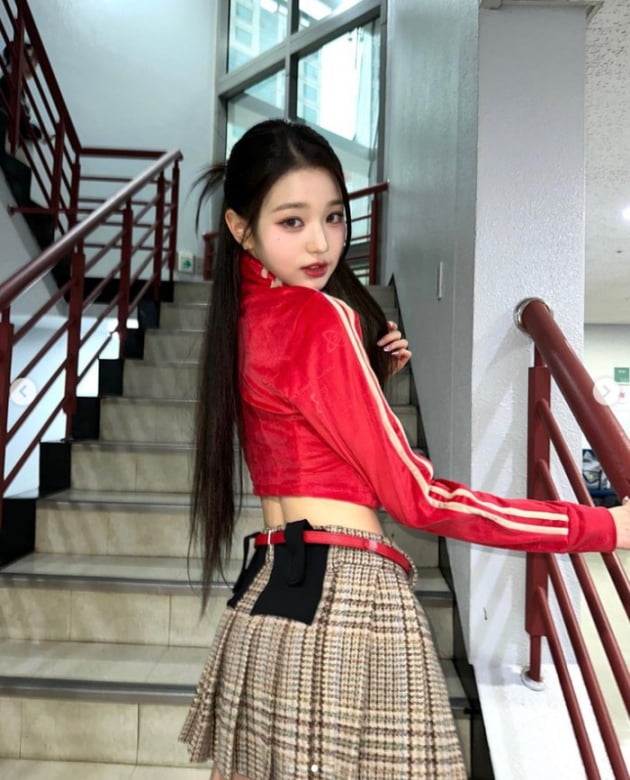 아이브 장원영, 어마어마한 다리길이...이기적인 비주얼