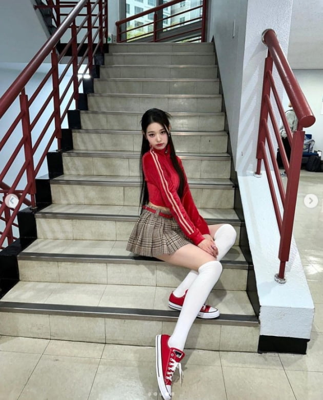 아이브 장원영, 어마어마한 다리길이...이기적인 비주얼