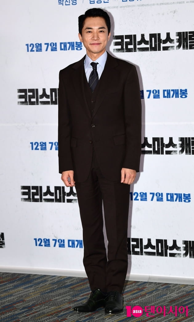 '부부의 세계' 김영민, 18일 모친상…빈소 지키며 슬픔에 빠져