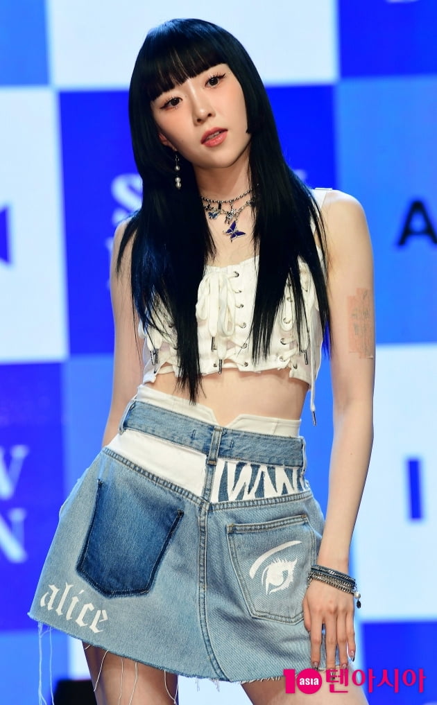 [TEN 포토] 앨리스 채정 '뱅헤어로 귀엽게'