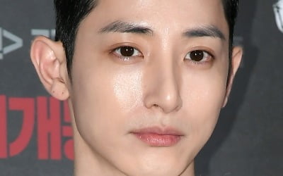 이수혁, '로스트'로 전주국제영화제行