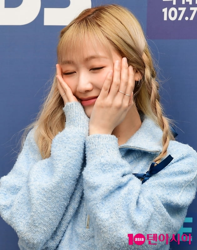 [TEN 포토] 류수정 '꽃받침 느낌 아니까'