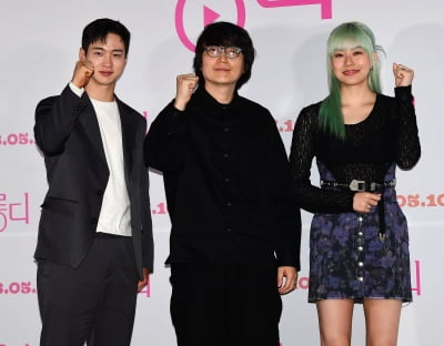 [TEN 포토] 장동윤-임재완 감독-박유나 '스크린 라이프 영화 '롱디' 파이팅!'