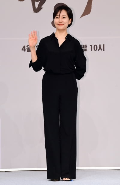 [TEN 포토] 진경 '돌담병원 안방마님'
