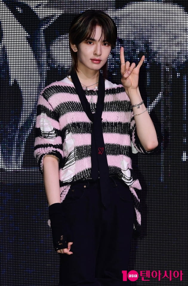 [TEN 포토] 이펙스 뮤 '귀여운 애교'