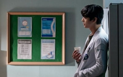 '김사부3' OST 첫 주자 엑소 백현, 반갑고 애틋한 'Hello'…오늘 발매