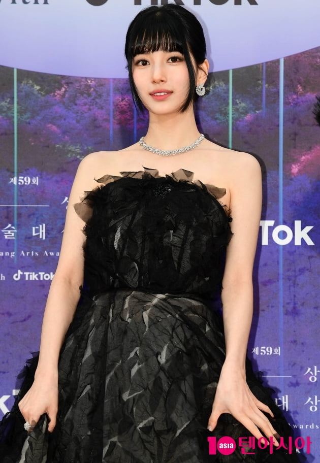[TEN 포토] 수지 '아름다운 흑조'