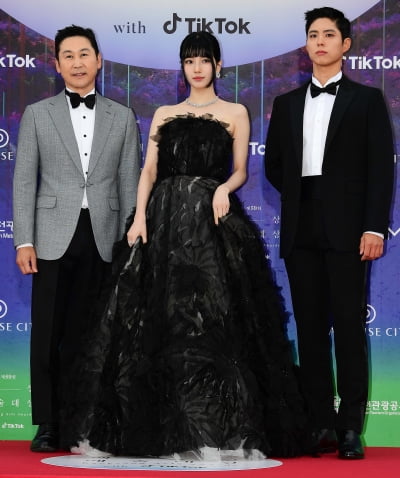 [TEN 포토] 신동엽-수지-박보검 '백상예술대상 3MC'