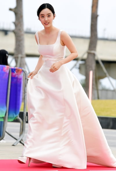 [TEN 포토] 박세완 '순백의 드레스'