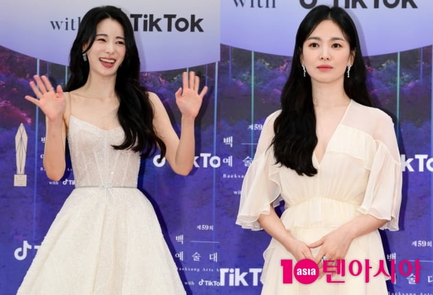 [TEN 포토+] "나 상 받았어 연진아" 송혜교-임지연 '더글로리 여신들'