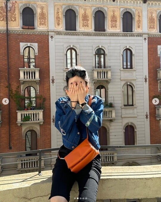 (사진=정려원 SNS)