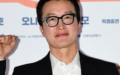 '재혼 7년차" 최병모, 팝페라 가수 ♥아내 공개…"쌀 안 먹는 이상한 여자" [TEN이슈]