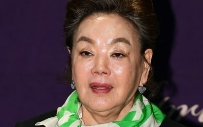 김수미 '후배 갑질 논란' 의식했나…"반찬 챙겨줬다"는 어설픈 변명 '당나귀귀' [TEN이슈]