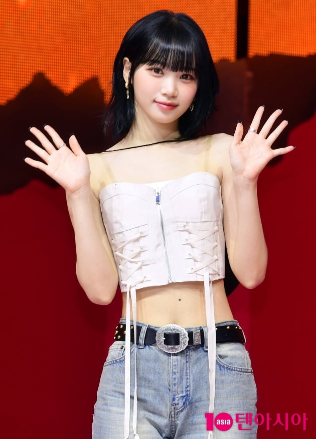[TEN 포토] 르세라핌 김채원 '쇄골미인'