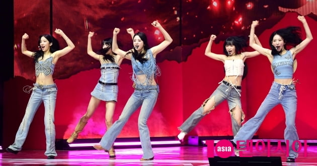 [TEN 포토] 르세라핌 '치명적인 무대'