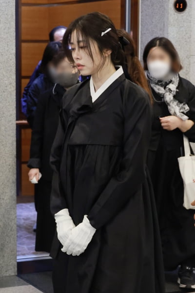 [TEN 포토] 서동주 '故 서세원 마지막 가는길 함께'